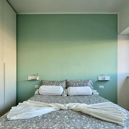 The Twenty - Villaggio Olimpico Apartment *
